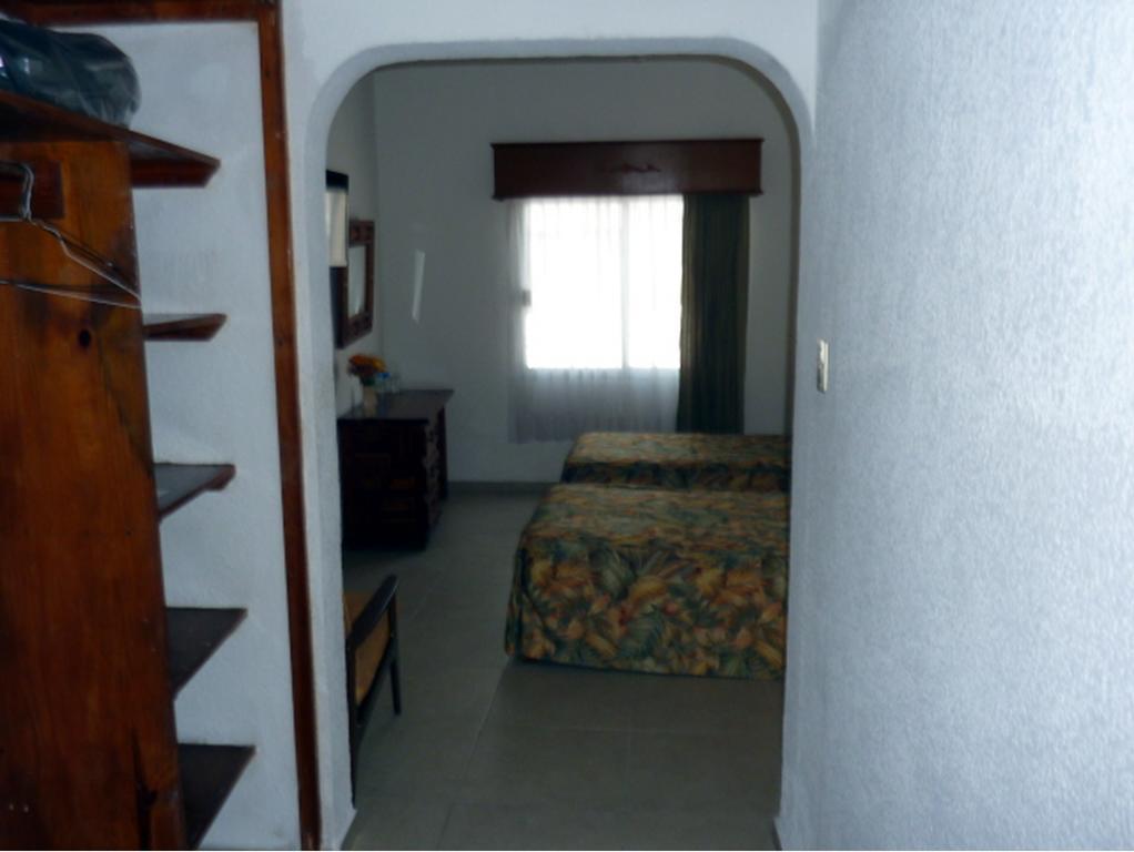 Hotel Bajo El Volcan Cuernavaca Exterior foto