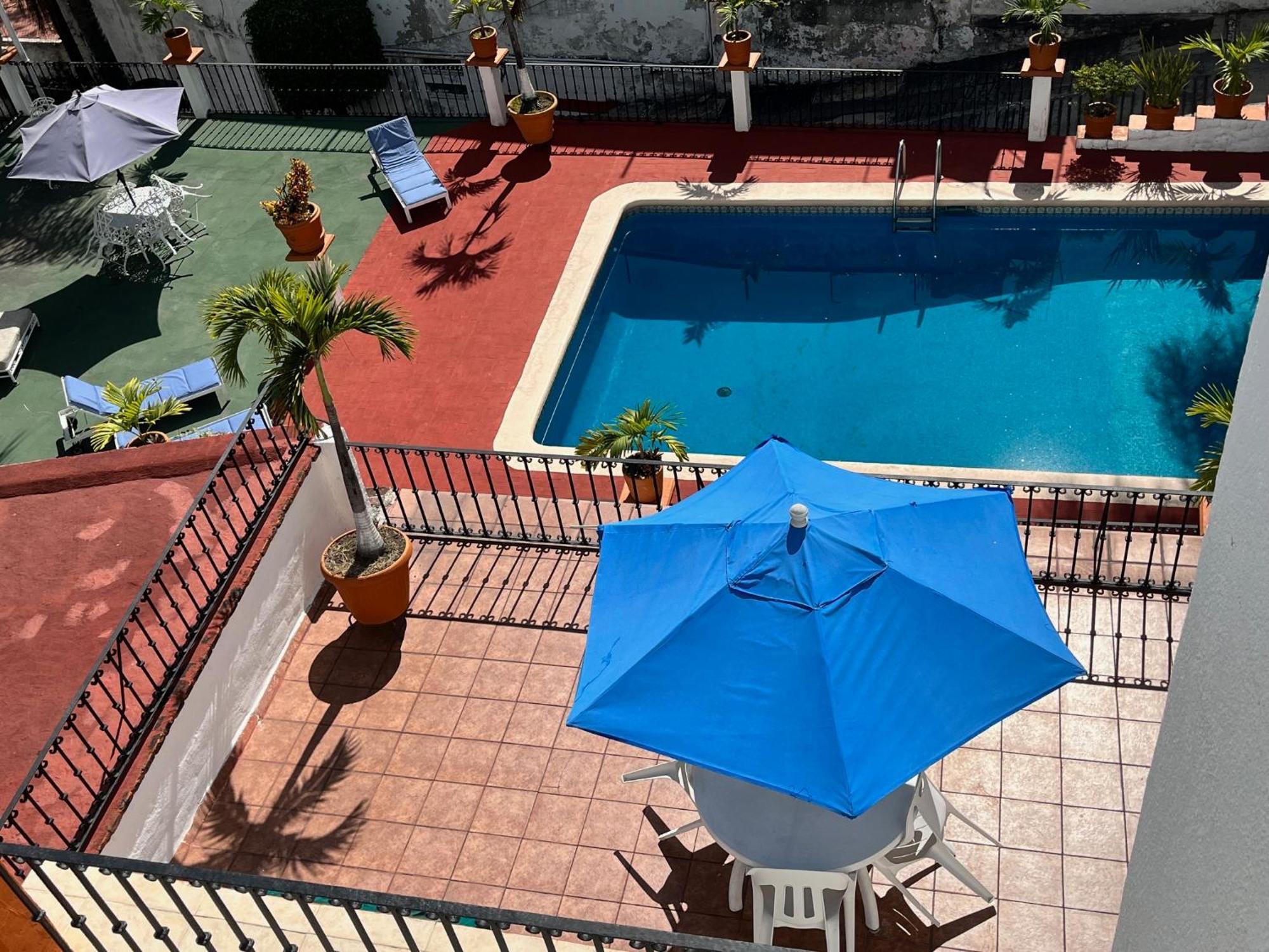 Hotel Bajo El Volcan Cuernavaca Exterior foto